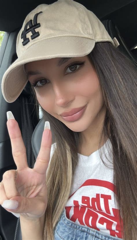 gianna gem twitter|Gianna ♉️ (@itmegianna) • Instagram photos and videos.